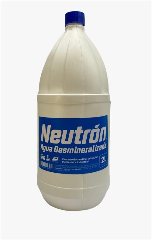 Botella de 2 litros de agua desmineralizada Neutrón